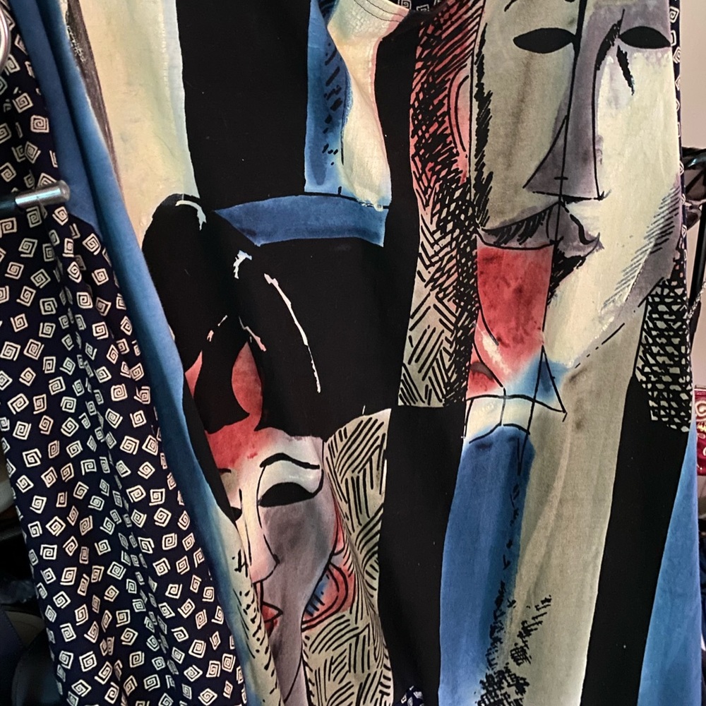 Extraordinary tunic